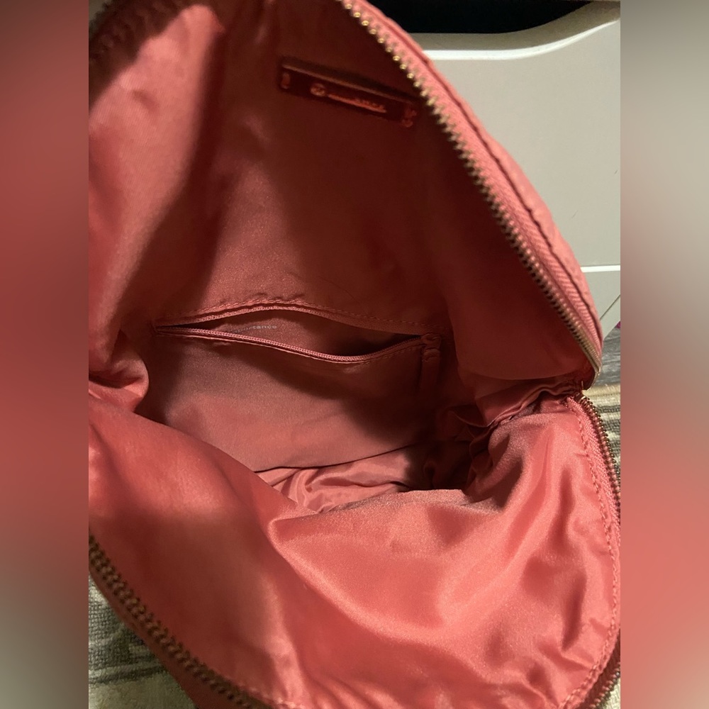 SOLD Lululemon All night festival bag - Picture 7 of 11